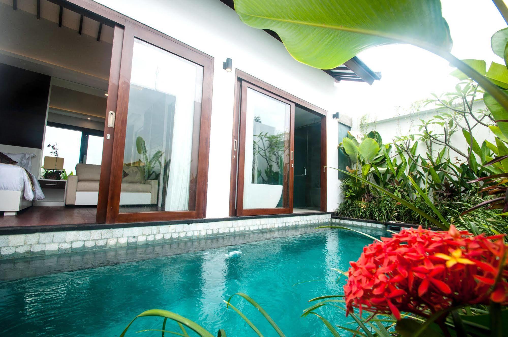 Anari Villas Kuta Legian Exterior foto